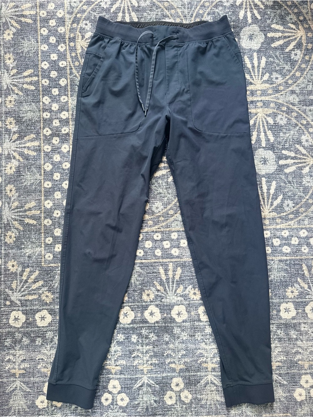 Lululemon Men's Navy Drawstring Jogger Pants